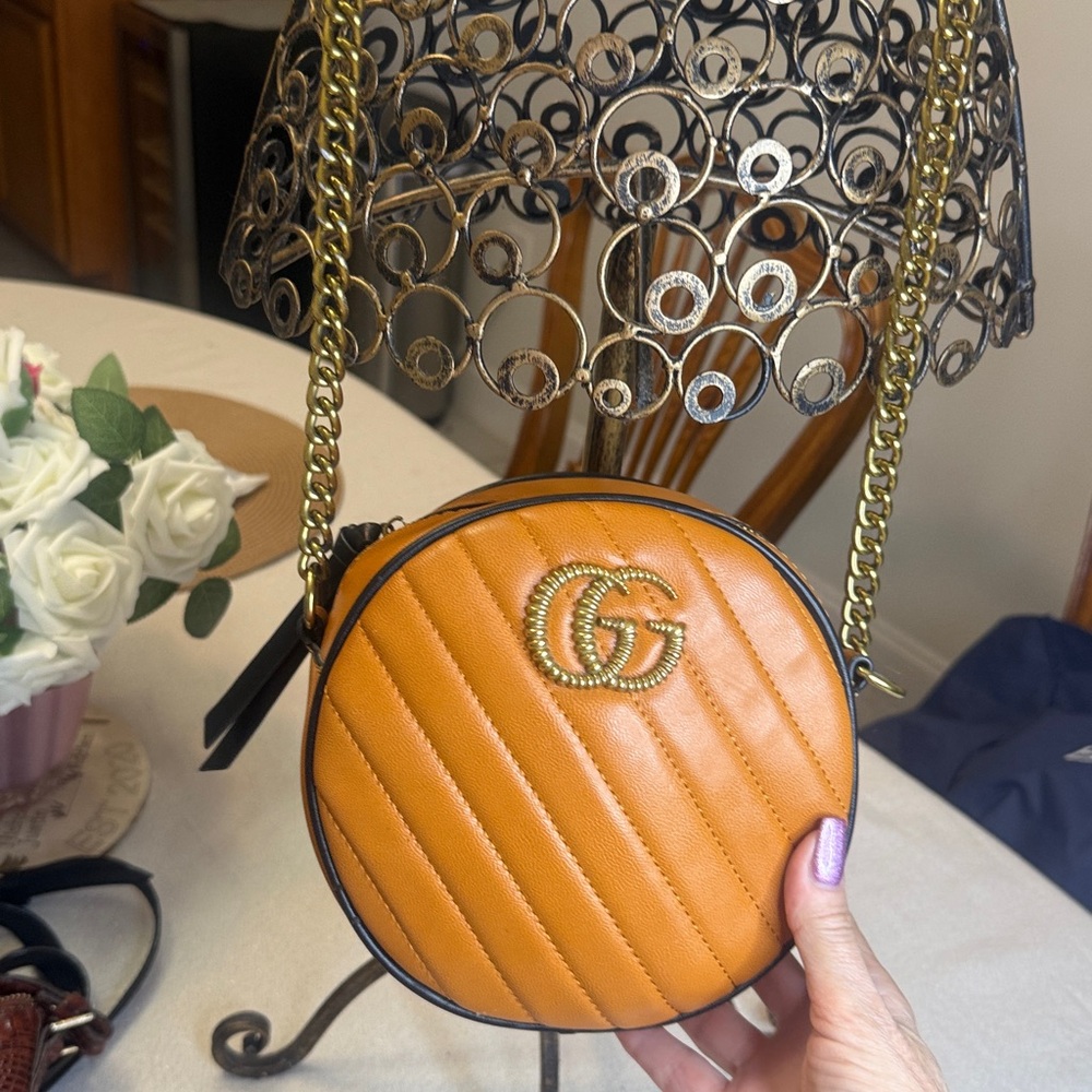 Gucci Orange Quilted Crossbody Bag with Gold Chain - Picture 16 of 16